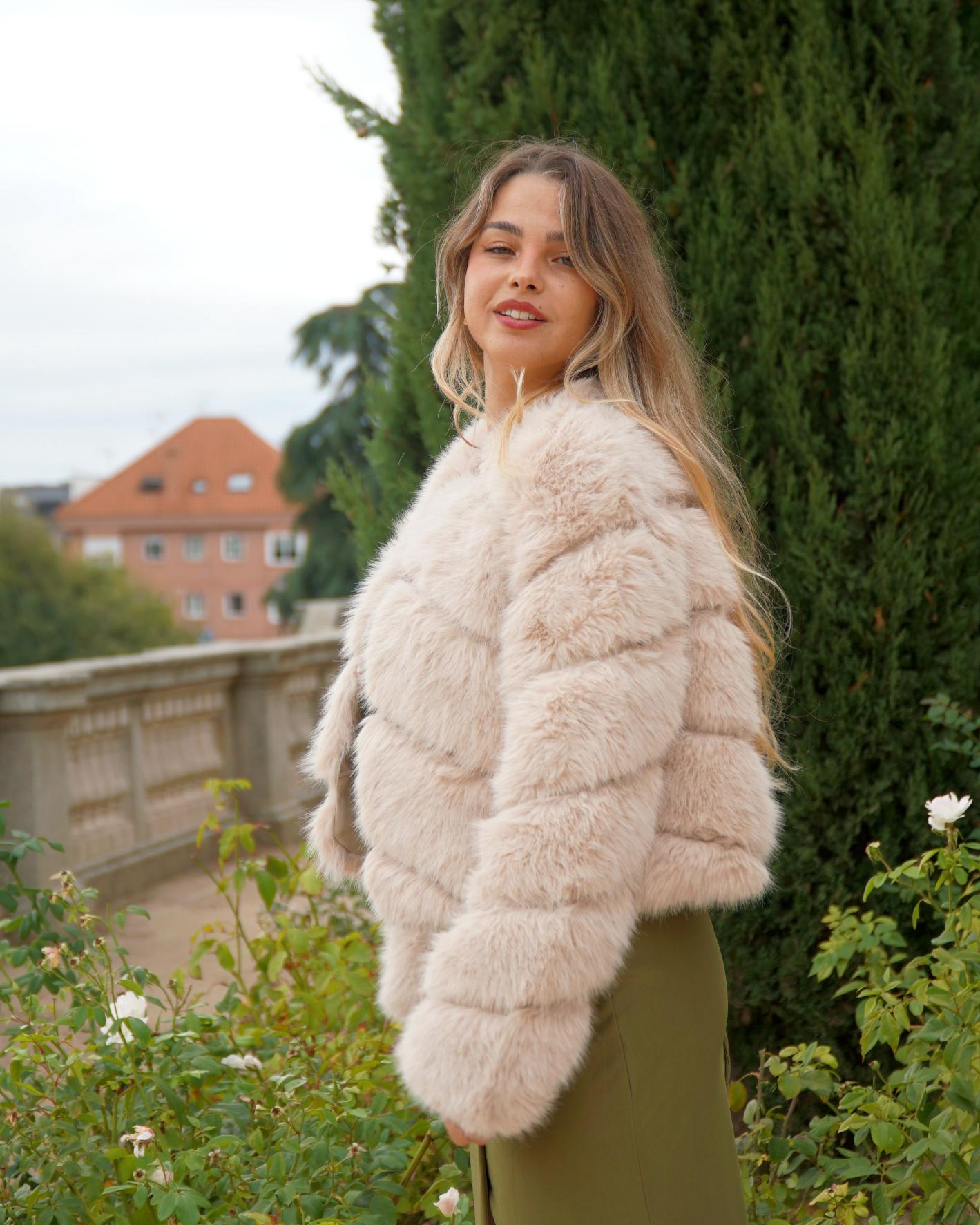 BOLERO GRUESO DE PELO