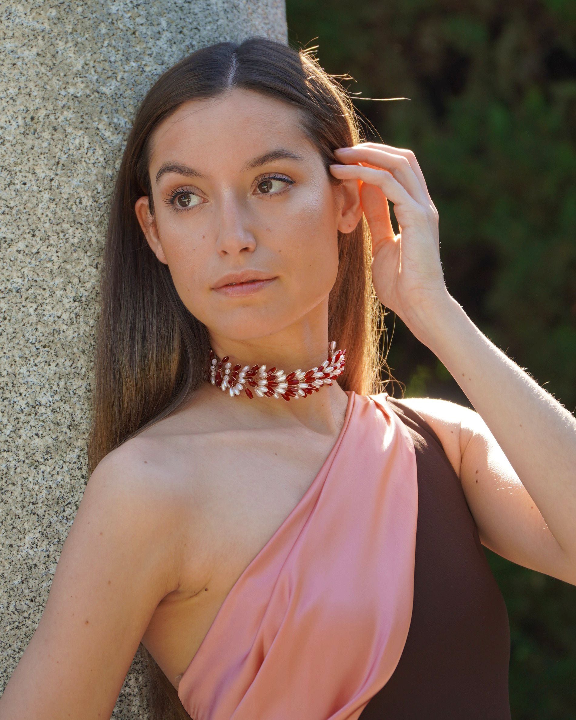 CHOCKER DIVINE