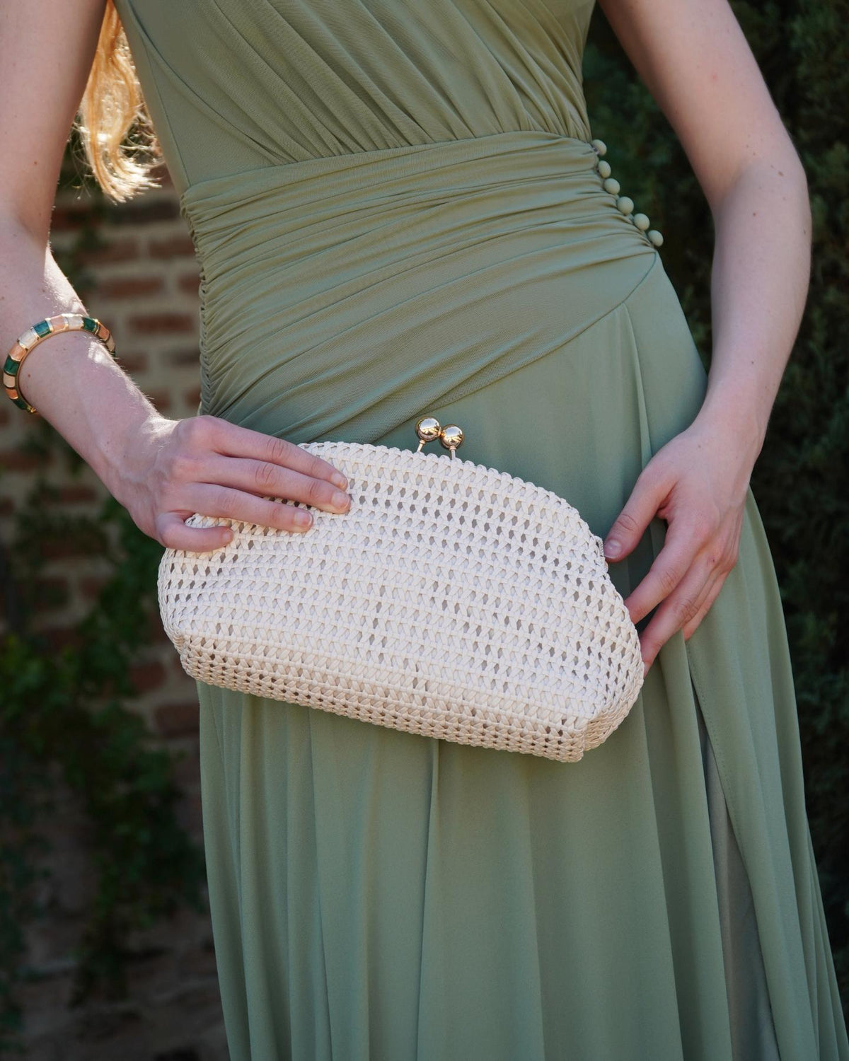 CLUTCH POLIPIEL TRENZADO
