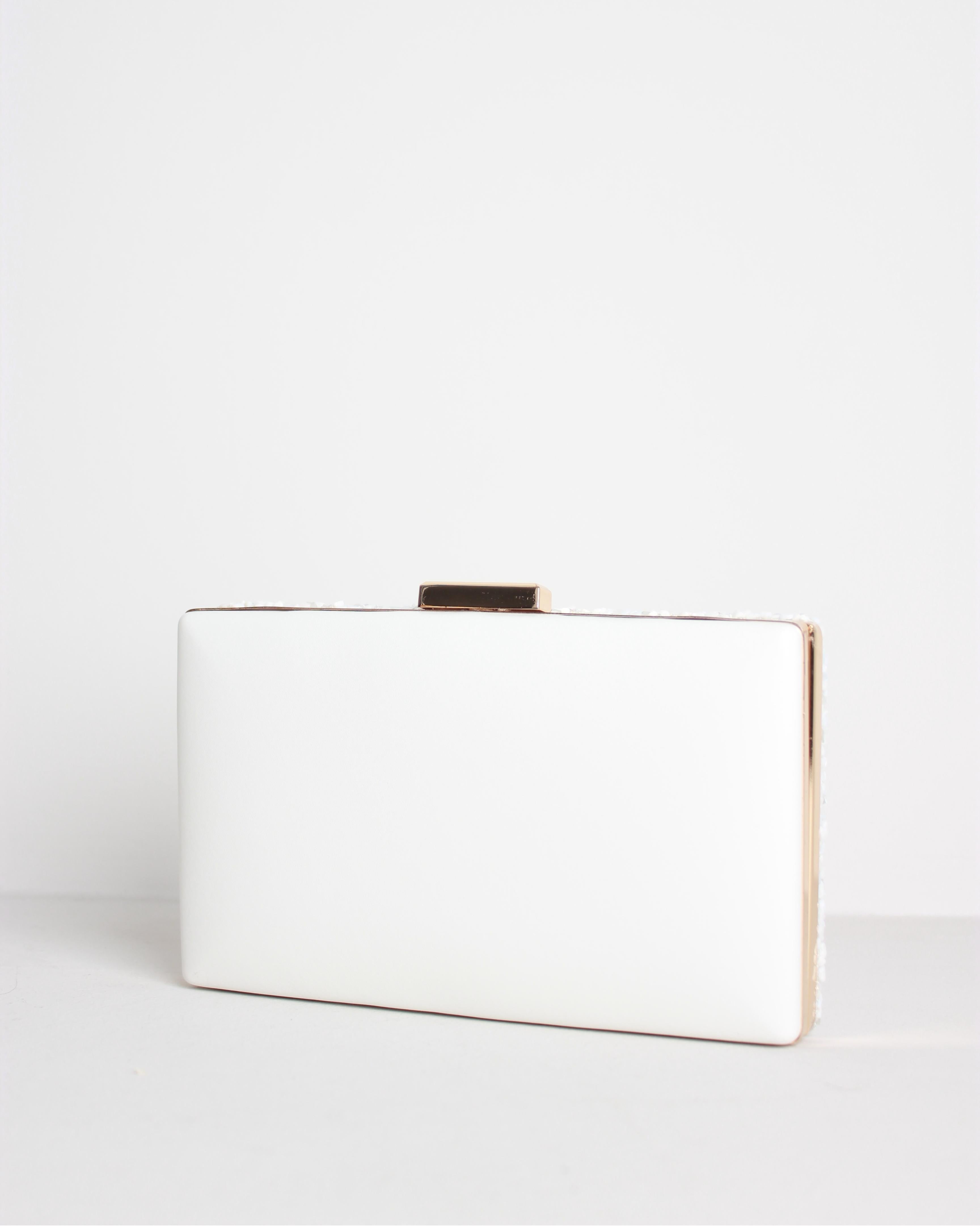 BOLSO PIEDRAS BORDE METALIZADO
