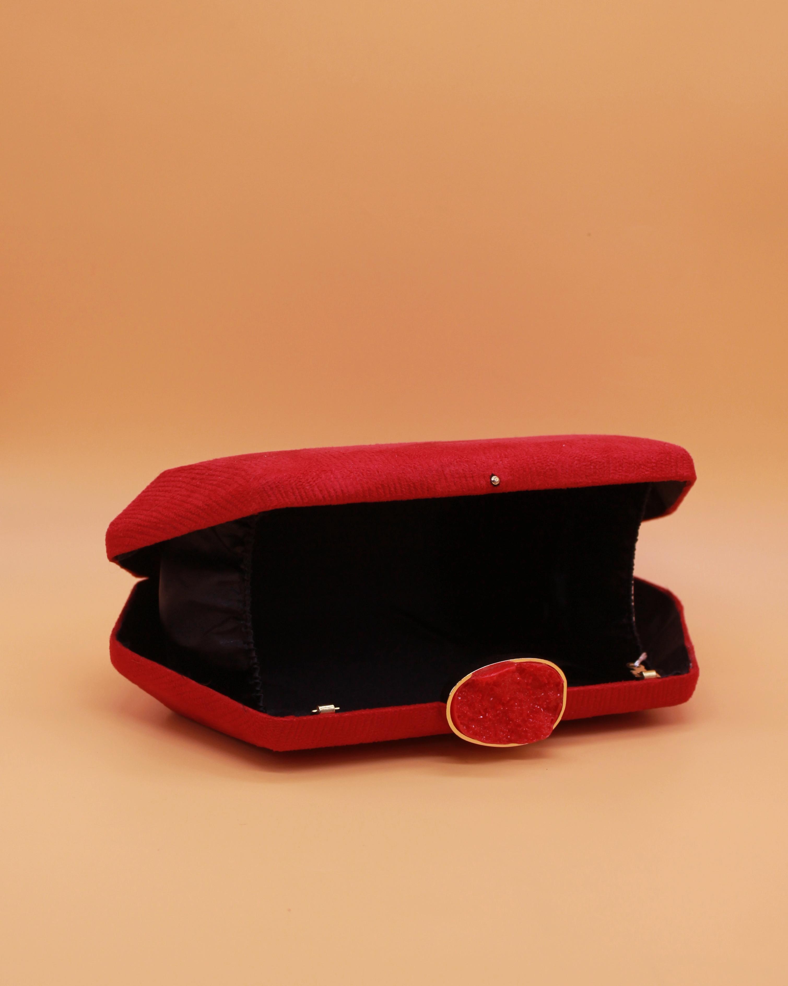 CLUTCH ANTELINA HEXAGONAL