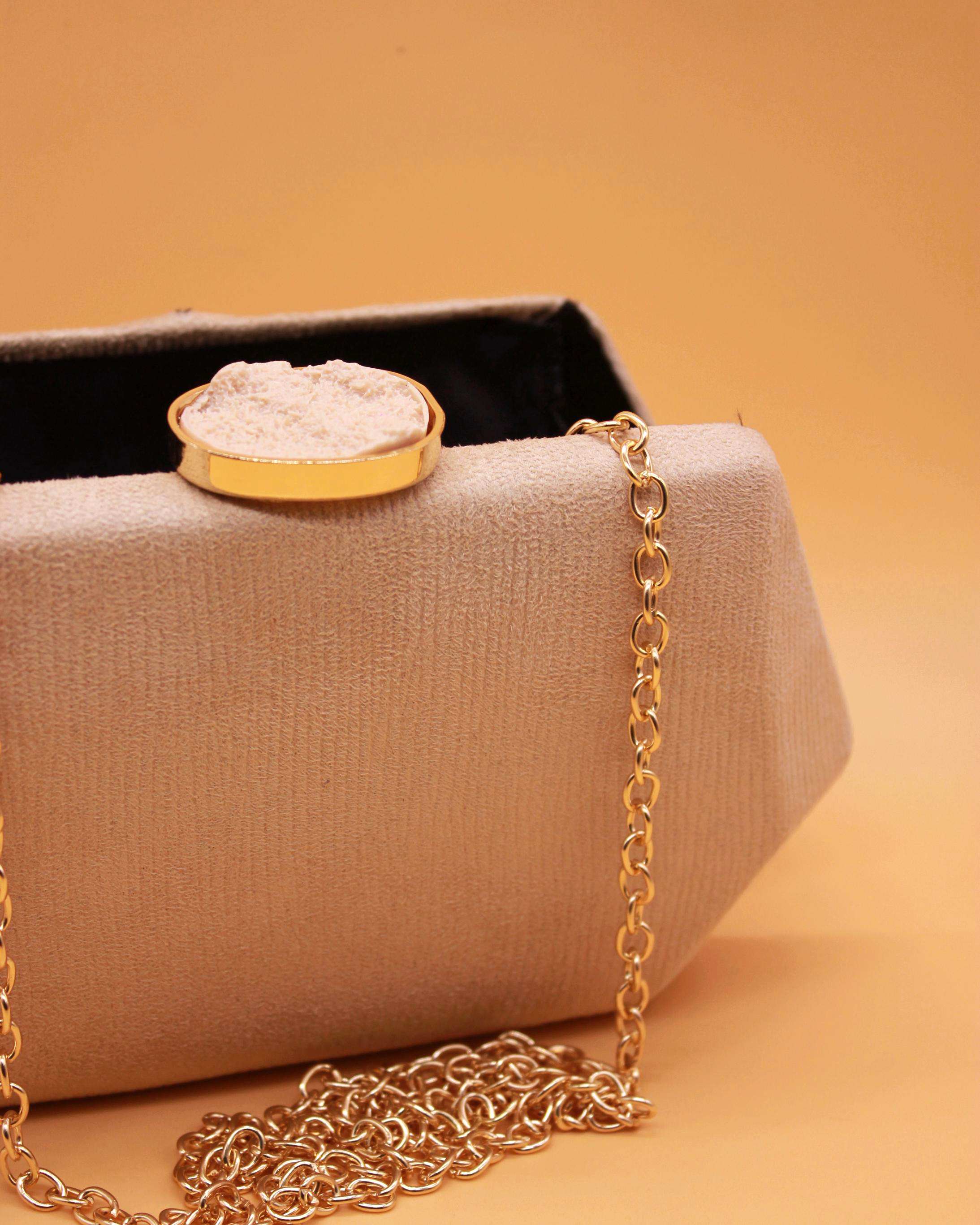 CLUTCH ANTELINA HEXAGONAL