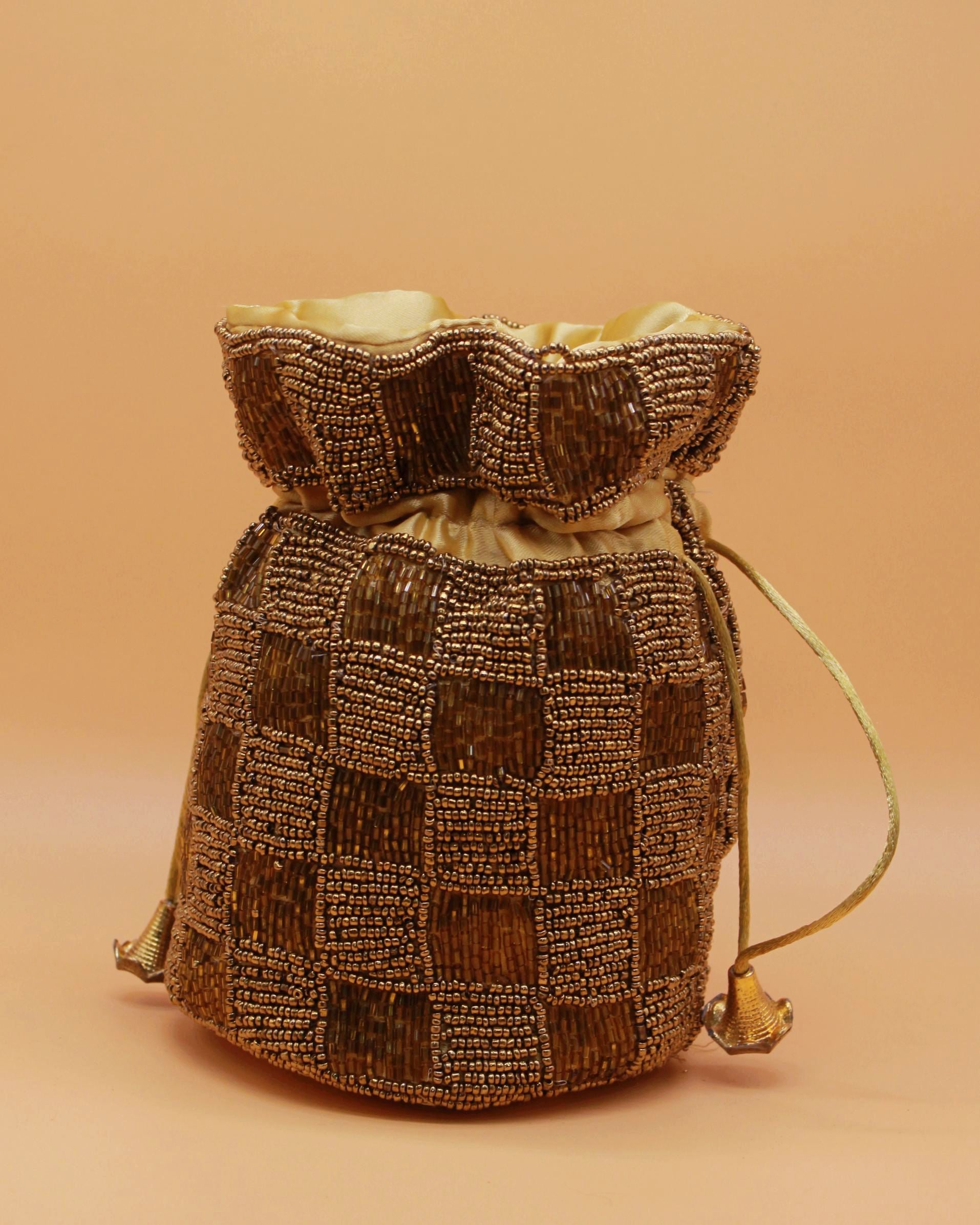 BOMBONERA BRILLOS CUADROS