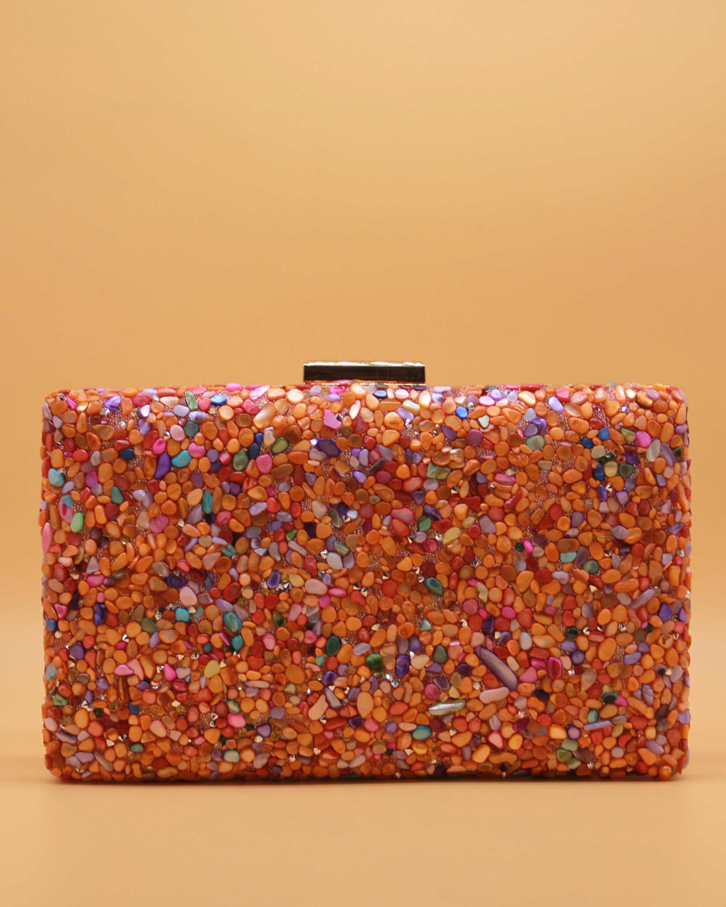 BOLSO PIEDRAS BORDE METALIZADO