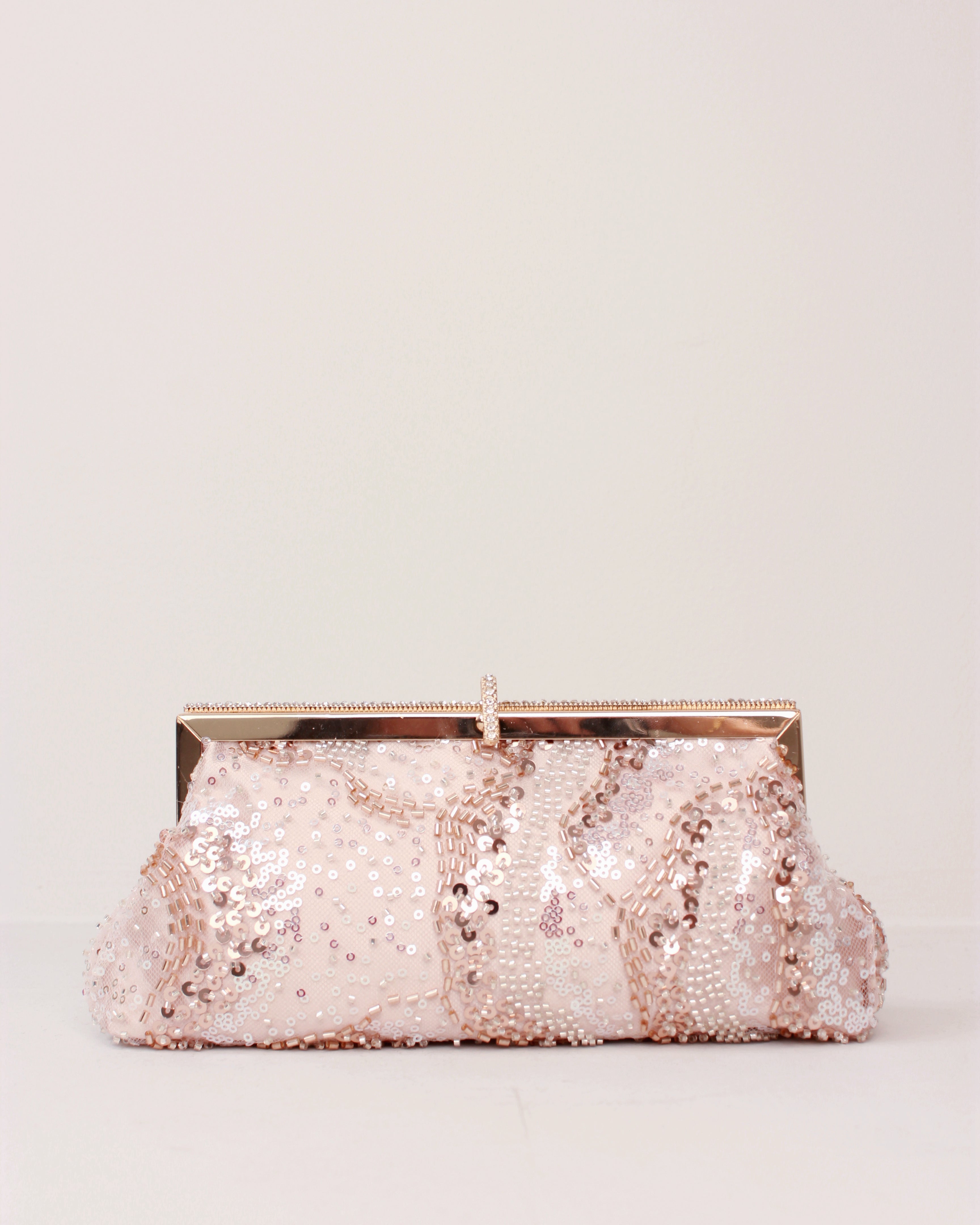CLUTCH ALARGADO BRILLOS
