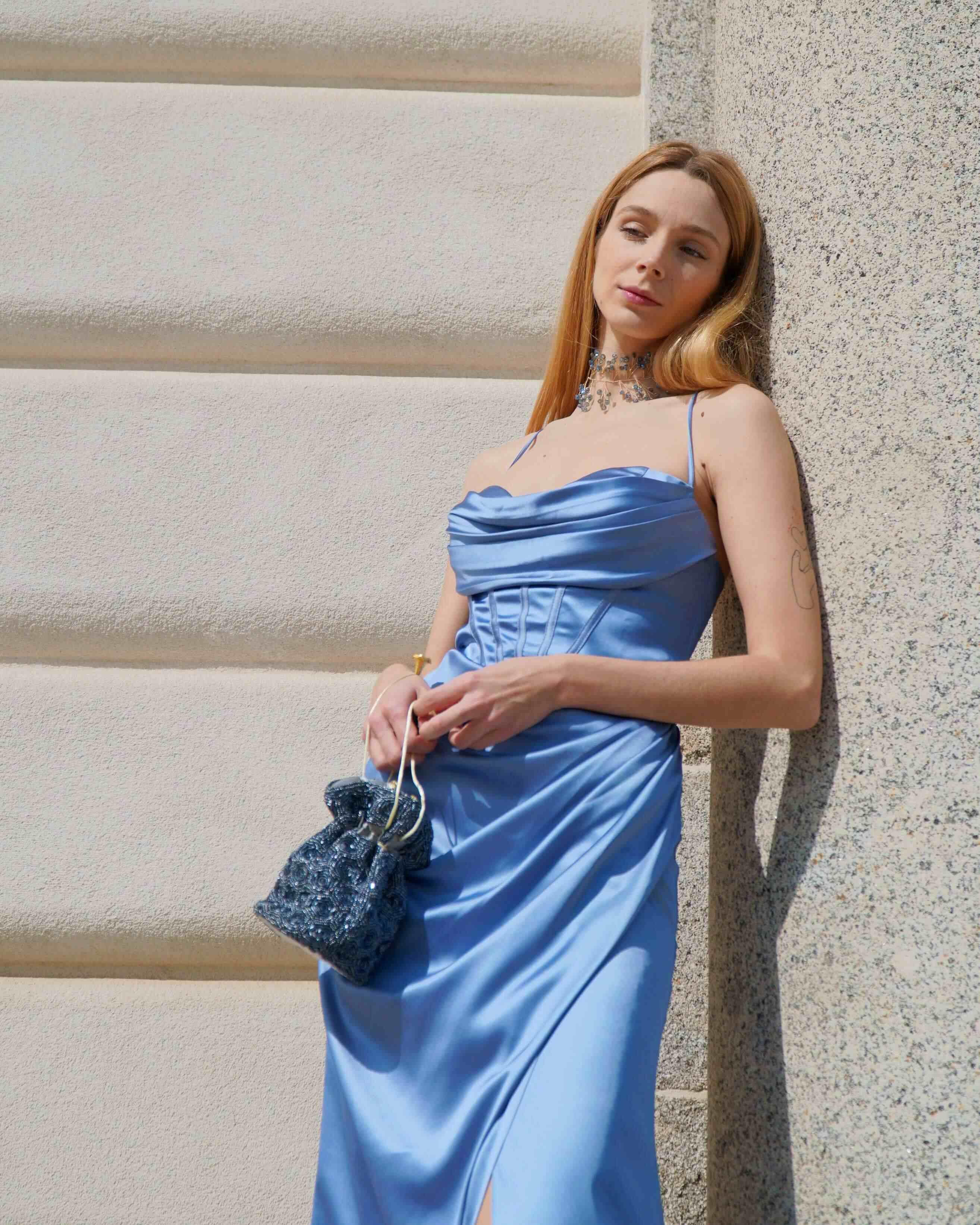 CHOCKER DORADO BOLITAS