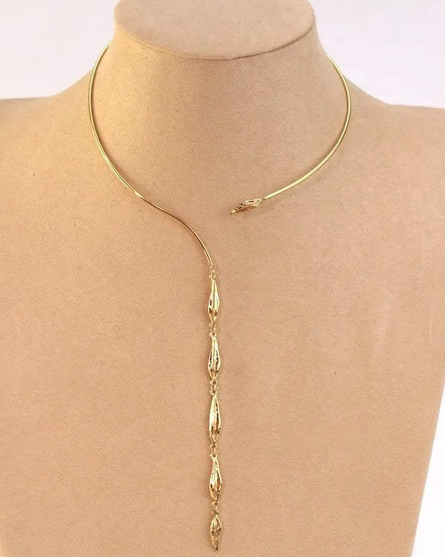 CHOCKER HOJAS COLGANTES