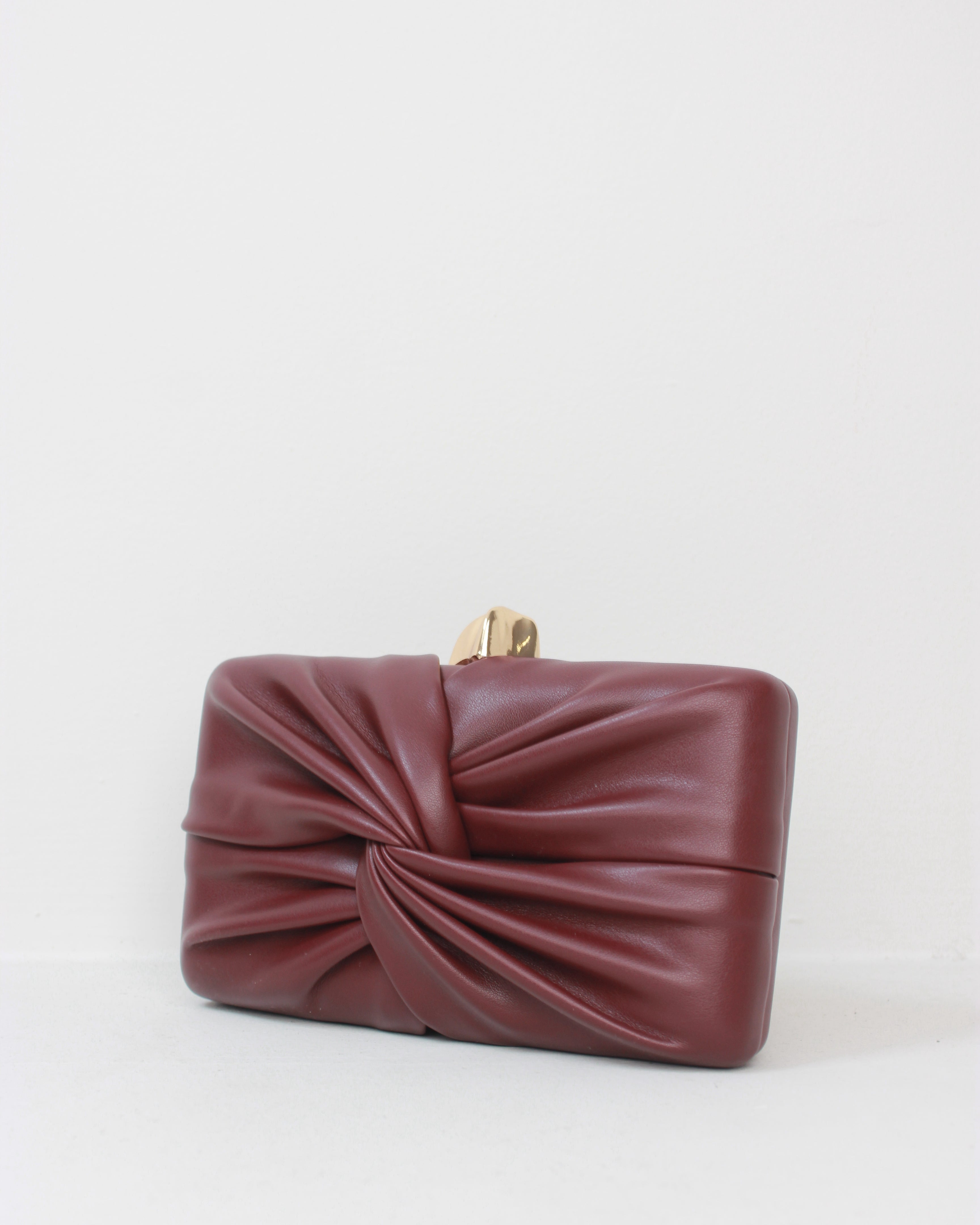 CLUTCH POLIPIEL NUDO
