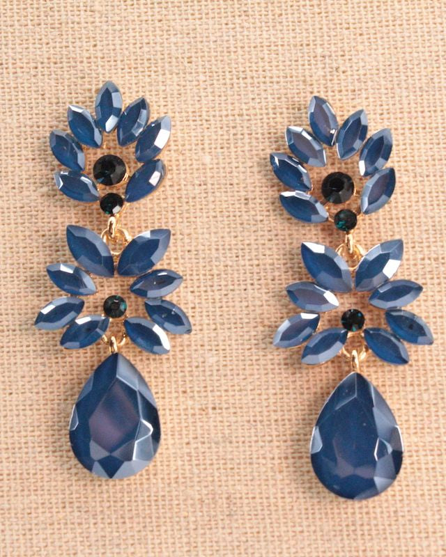 PENDIENTES FLORAL Y GOTA