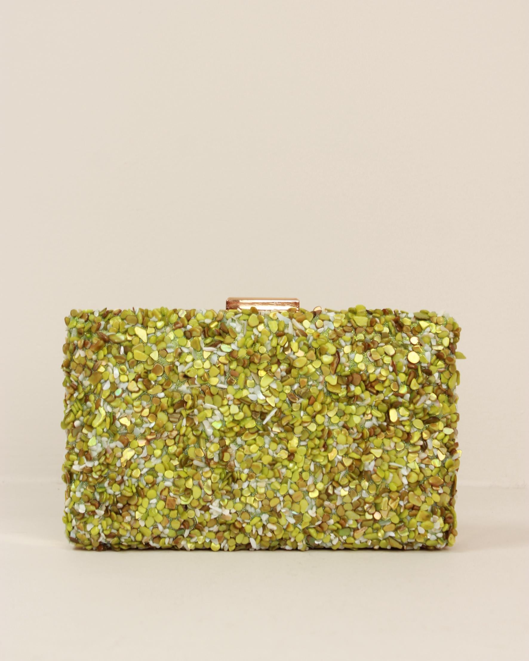 BOLSO PIEDRAS BORDE METALIZADO