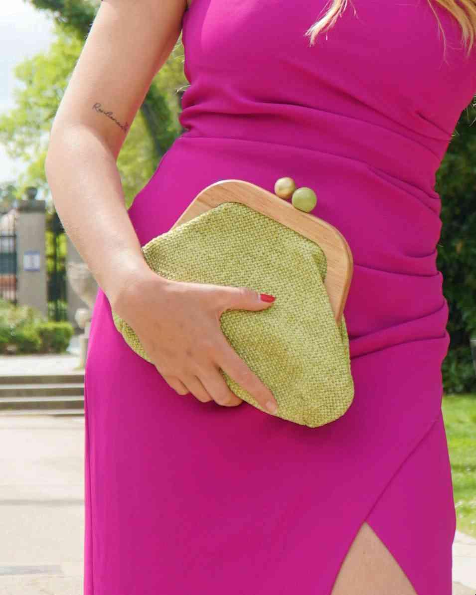 BOLSO DE MANO RAFIA