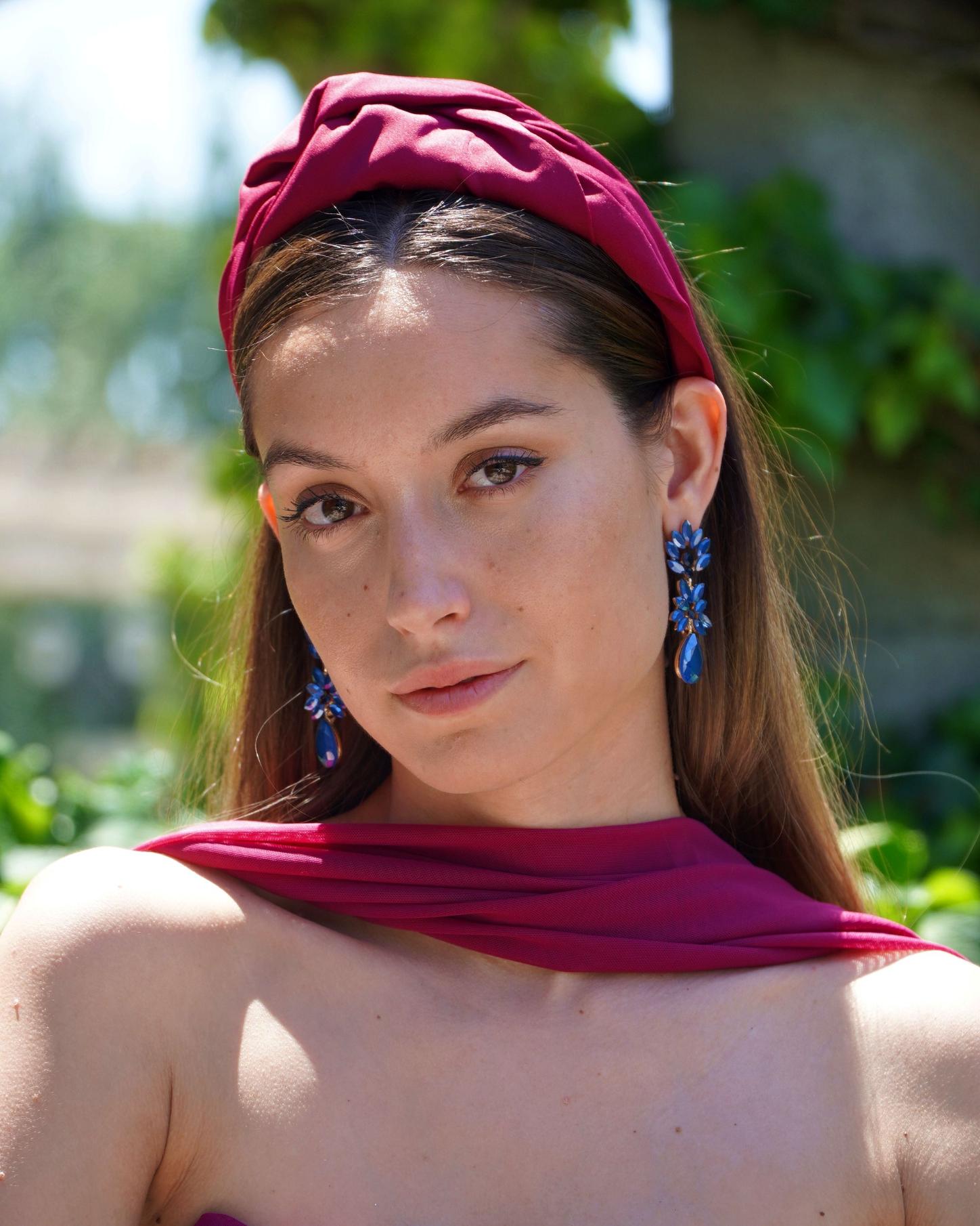 DIADEMA ANUDADA