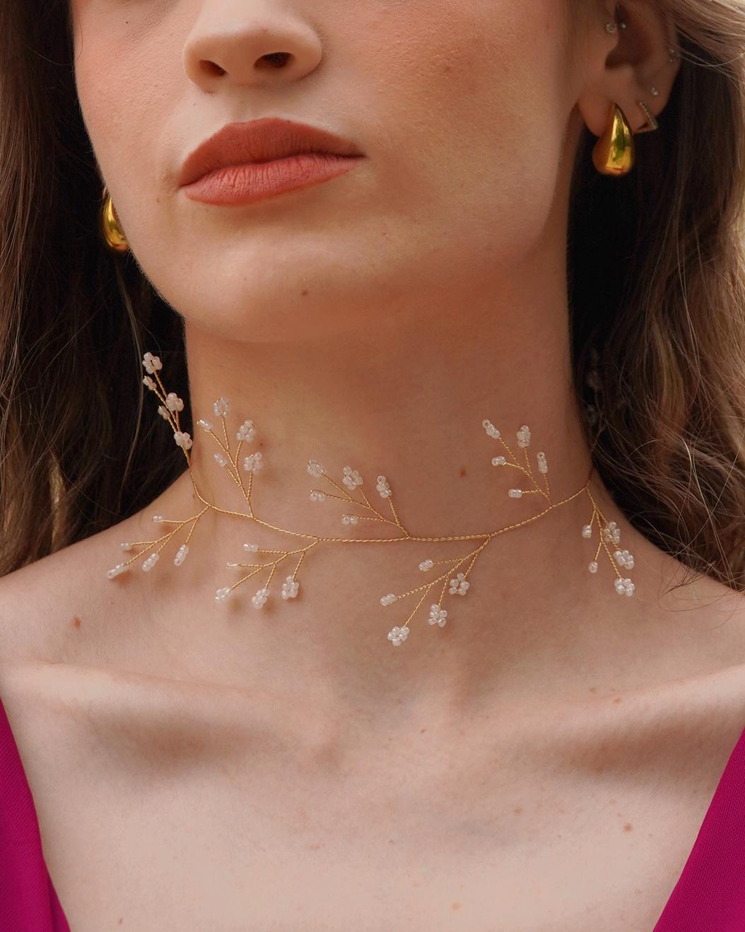 CHOCKER DORADO RAMIFICACIONES
