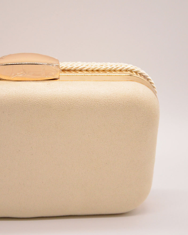 CLUTCH RAFIA BLANCO NUDE