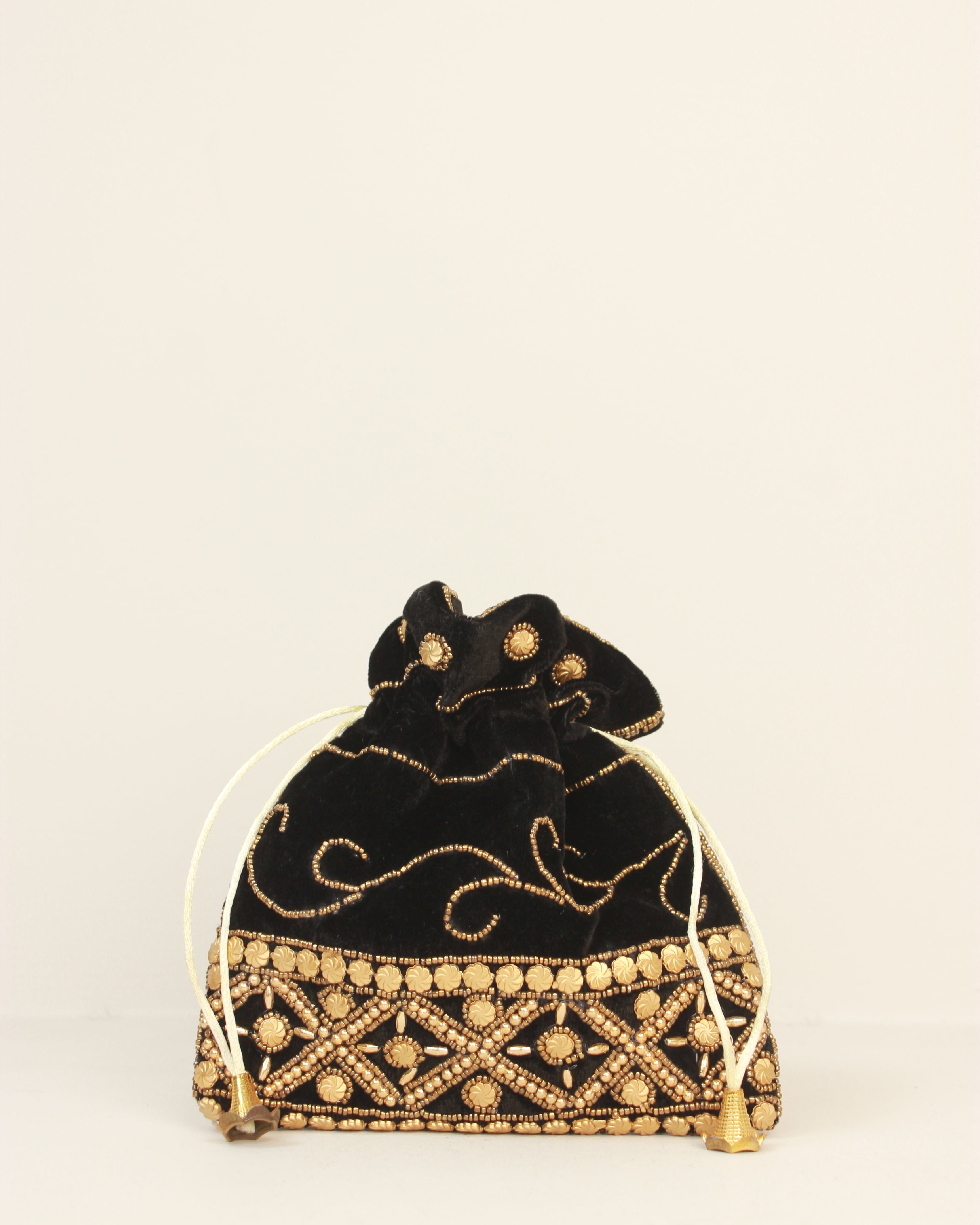 BOMBONERA DE TERCIOPELO PLANA